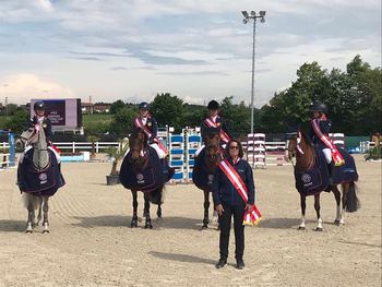 Team LeMieux Ponies top the table in Lamprechtshausen