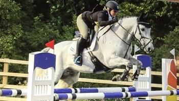 Nikole Ironside is unbeatable in Dodson & Horrell 0.95m National Amateur Second Round at Tillyoch Equestrian Centre