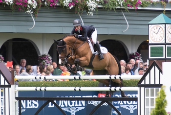 Amanda Derbyshire wins the Overall Leading Lady Rider at WEF Amanda Derbyshire wins the Overall Leading Lady Rider at WEF