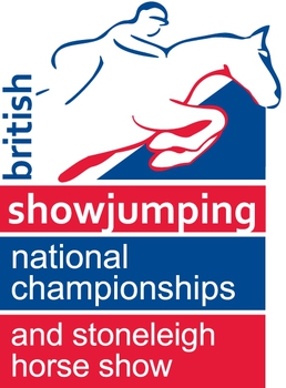 Riders battle it out for their HOYS Wild Card