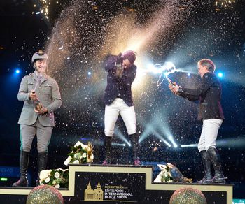 BILLY TWOMEY STRAIGHT BACK TO BUSINESS AT THE EQUESTRIAN.COM  LIVERPOOL INTERNATIONAL HORSE SHOW