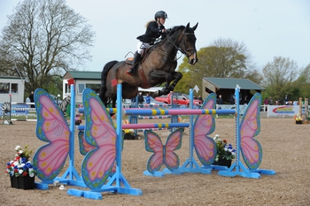 Christie Pritchard Heads to the Speedi-Beet HOYS Grade C Championship