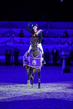 Jodie Hall McAteer crowned Leading Showjumper of the Year for a second time