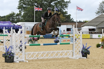 Faye Adams on top form to take the National 1.30m Open Championship