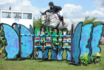Georgia Lovett wins Speedi-Beet HOYS Grade C Qualifier at Nottinghamshire County Show