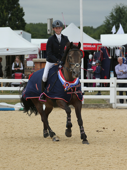 Elloise Smit wins the Pony Restricted rider 1.10m Championship Final