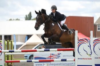 Nicole Lockhead Anderson scoops the British Horse Feeds Speedi-Beet HOYS Grade C Qualifier at the British Showjumping National and Academy Championships