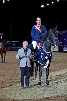 Iwan Carpenter lands GFS Saddles Senior Newcomers title after thrilling jump-off