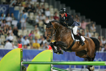 John Whitaker wins Munchen Grand Prix John Whitaker wins Munchen Grand Prix