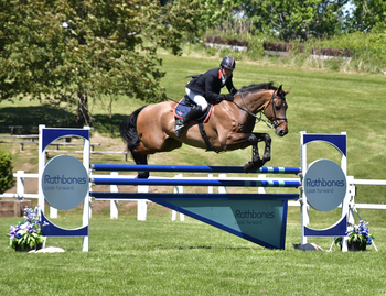 Mark Edwards secures top spot in the Equitop Myoplast Senior Foxhunter Second Round at Bicton Arena