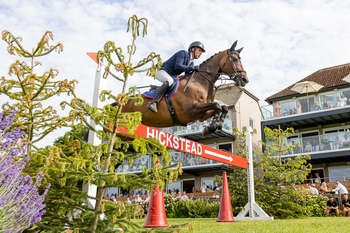 Regal Win for Mark Edwards