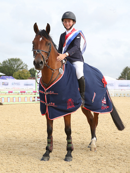 Oliver Fletcher clinches the Pony Silver League 148cm Final