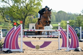 Robert Smith lands 2* Grand Prix at Northcote Stud 