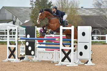 Sophie Strawson Leads the Way in the Nupafeed Supplements Senior Discovery Second Round at Willow Banks Equestrian Centre