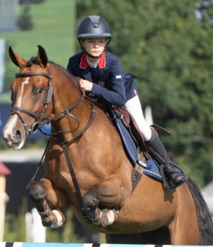 Tabitha Kyle dominates at the Winter Pony Finals at South View 