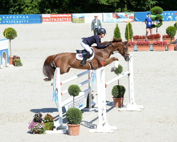 Team LeMieux’s Ellie Hall McAteer takes Individual 4th at the Pony European Championships