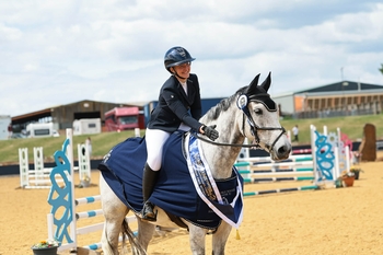 Samantha Haywood and Clonshire on Trend Lead the Way in the Nupafeed Discovery Second Round at Onley Grounds 