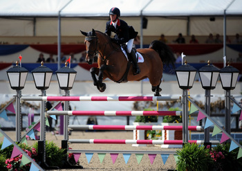 ROBIN HOOD W SCOOPS $100,000 IN CALGARY GRAND PRIX